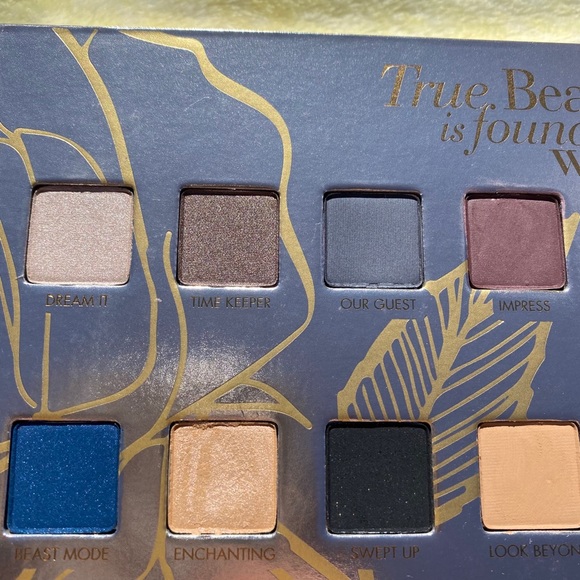 LORAC Beauty and the Beast Bundle - Picture 8 of 12